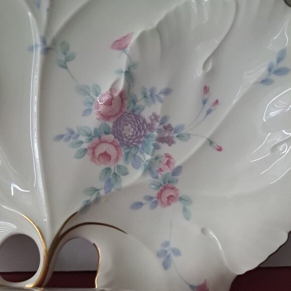 Ivory plate by Mikasa - Picture 4 of 6